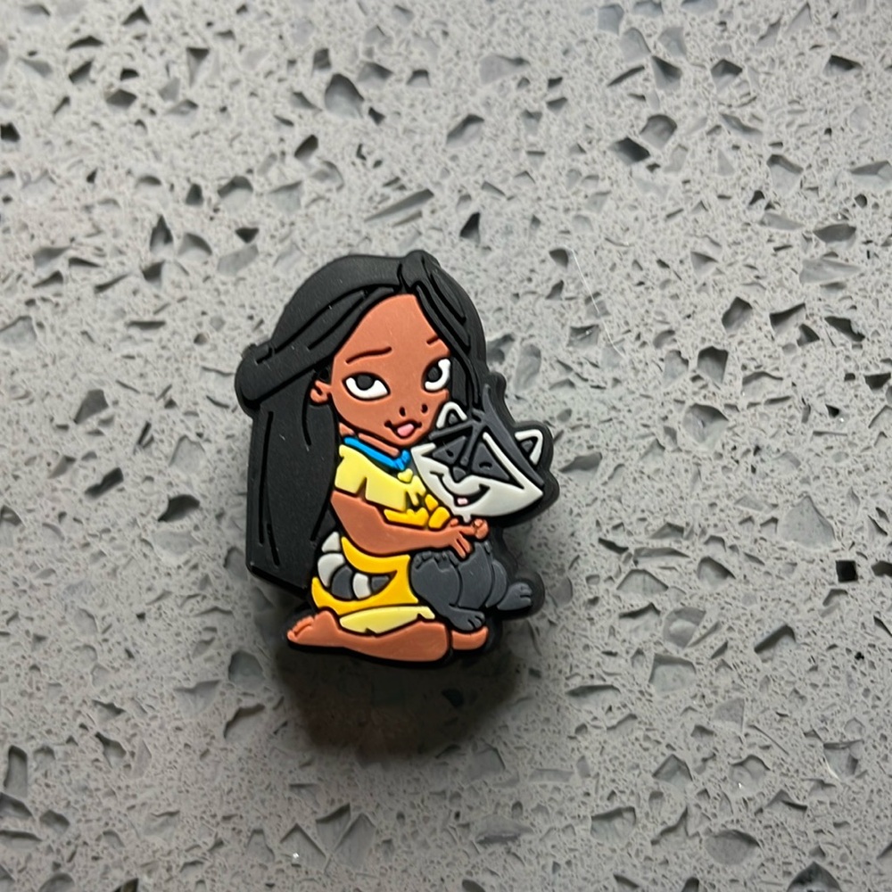 7/$10 Disney’s Pocahontas Jibbitz crocs shoe charms